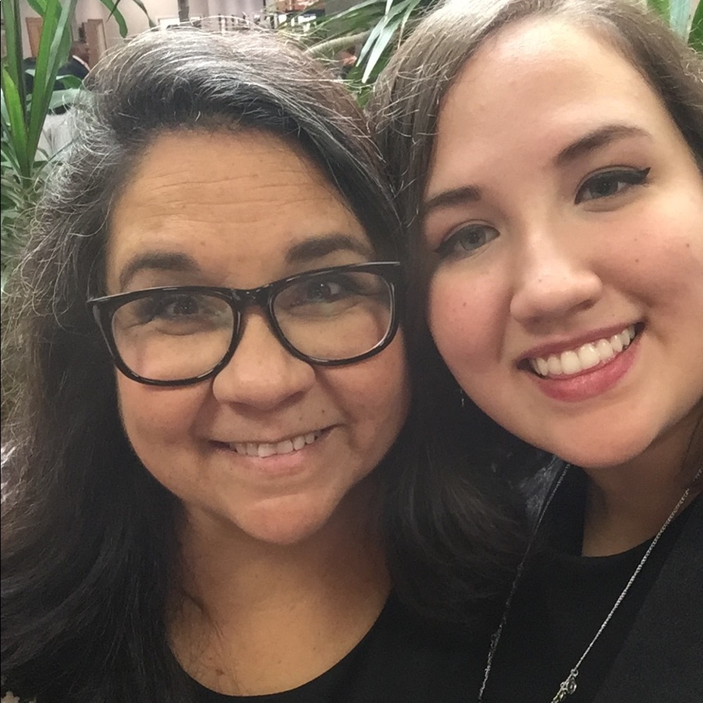 Meet your Posher, Rebecca!